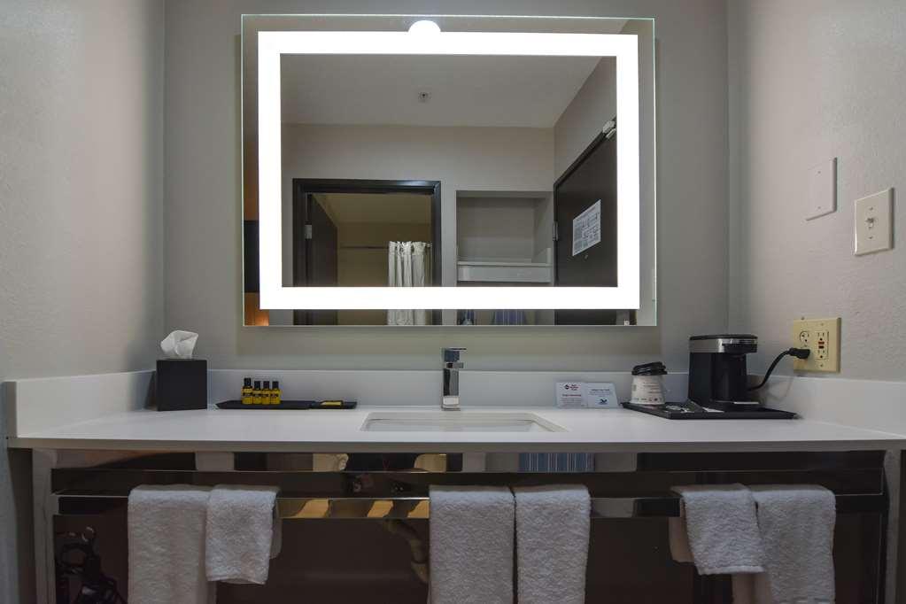 Best Western Plus Lafayette Hotel University Area Extérieur photo