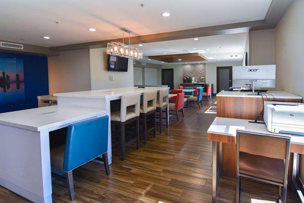 Best Western Plus Lafayette Hotel University Area Intérieur photo