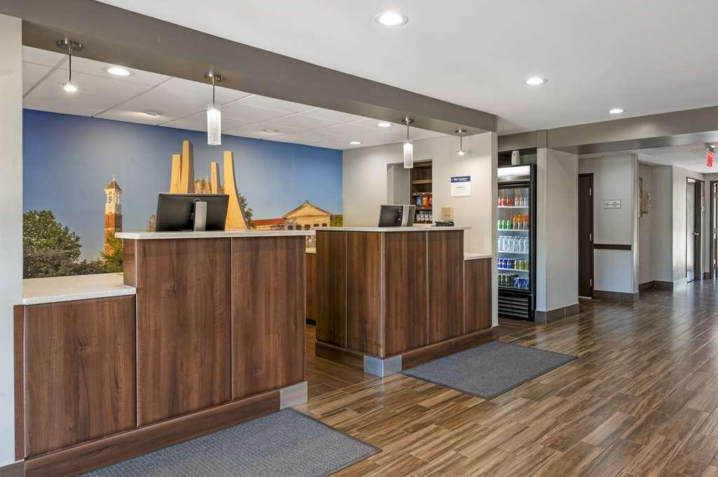 Best Western Plus Lafayette Hotel University Area Intérieur photo